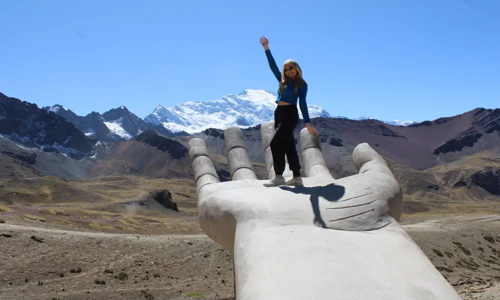 Rainbow Mountain – Vinicunca Slide 1